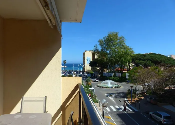 Lejlighed Familial Proche Au Lavandou Avec Terrasse Et Garage - Fr-1-308-109 *